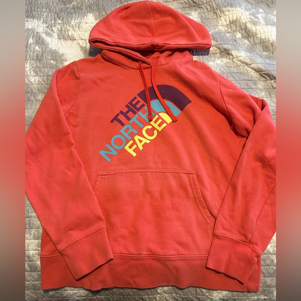 Women’s The North Face Sweatshirt